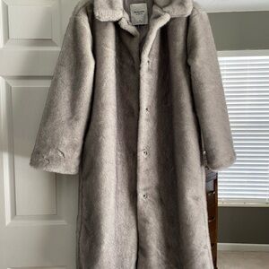 Abercrombie & Fitch Light Gray Fur Jacket